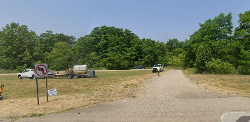 Sundown Motel - Street View - Nothing Left But Driveway